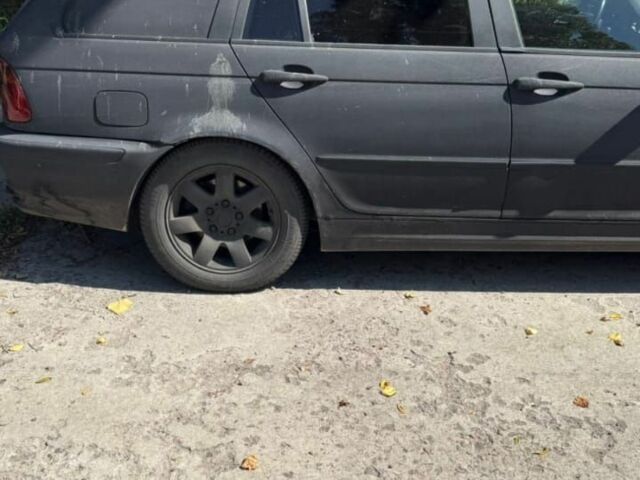 Черный БМВ 2 Series Gran Tourer, объемом двигателя 2 л и пробегом 530 тыс. км за 952 $, фото 2 на Automoto.ua