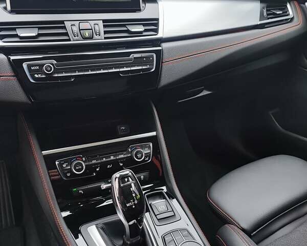 БМВ 2 Series Gran Tourer 2018 в Луцке на Automoto.ua Коричневый БМВ 2 Series Gran Tourer, объемом двигателя 2 л и пробегом 131 тыс. км за 21800 $, фото 32 на Automoto.ua