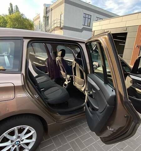 Коричневый БМВ 2 Series Gran Tourer, объемом двигателя 1.5 л и пробегом 183 тыс. км за 16561 $, фото 9 на Automoto.ua