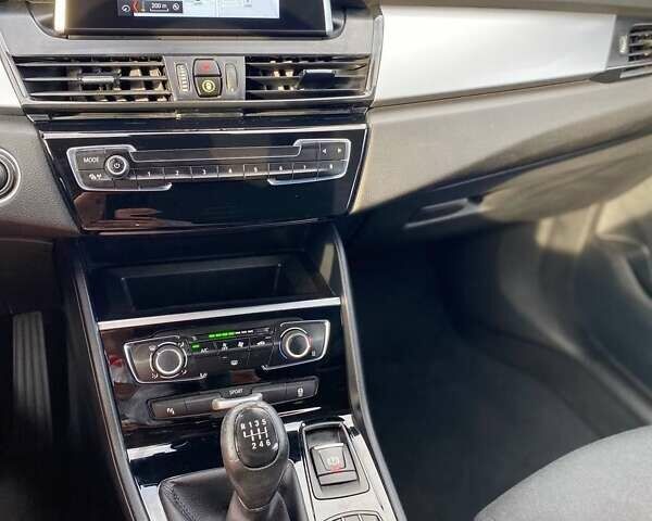 Коричневый БМВ 2 Series Gran Tourer, объемом двигателя 1.5 л и пробегом 183 тыс. км за 16561 $, фото 7 на Automoto.ua