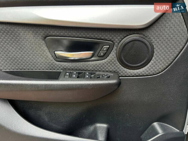 Серый БМВ 2 Series Gran Tourer, объемом двигателя 2 л и пробегом 255 тыс. км за 15500 $, фото 31 на Automoto.ua