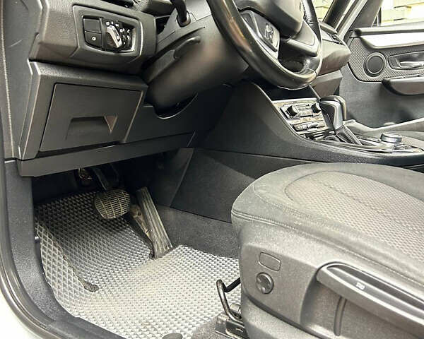 Серый БМВ 2 Series Gran Tourer, объемом двигателя 2 л и пробегом 255 тыс. км за 15500 $, фото 35 на Automoto.ua