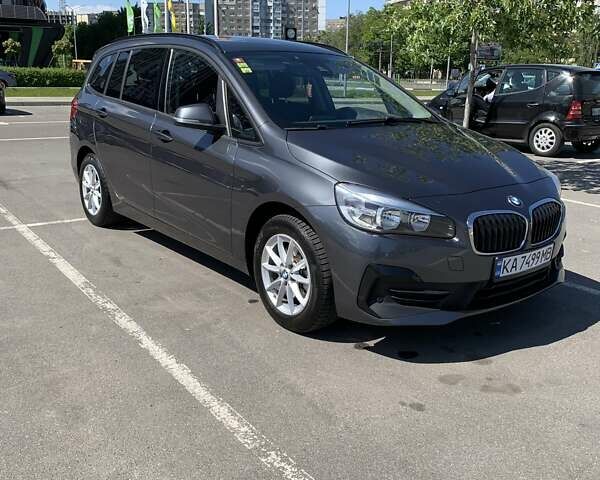 Серый БМВ 2 Series Gran Tourer, объемом двигателя 1.5 л и пробегом 195 тыс. км за 15400 $, фото 6 на Automoto.ua