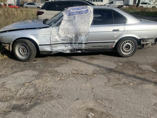 Сірий БМВ 2 Series Gran Tourer, об'ємом двигуна 2.5 л та пробігом 300 тис. км за 550 $, фото 3 на Automoto.ua