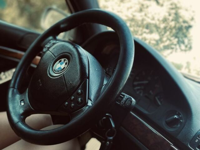 Зеленый БМВ 2 Series Gran Tourer, объемом двигателя 2.9 л и пробегом 240 тыс. км за 5100 $, фото 5 на Automoto.ua