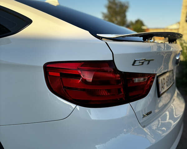 Белый БМВ 3 Серия ГТ, объемом двигателя 2 л и пробегом 250 тыс. км за 13500 $, фото 2 на Automoto.ua