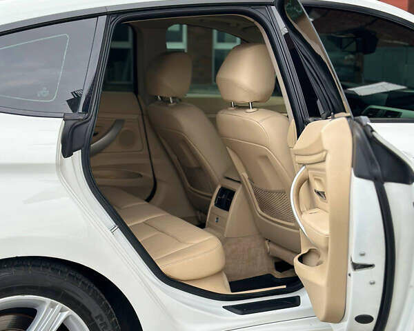 Білий БМВ 3 Серія ГТ, об'ємом двигуна 2 л та пробігом 185 тис. км за 14700 $, фото 16 на Automoto.ua