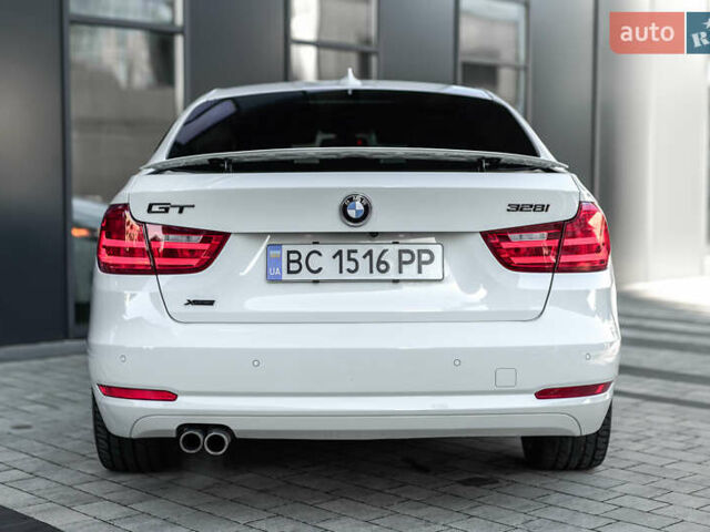 Білий БМВ 3 Серія ГТ, об'ємом двигуна 2 л та пробігом 172 тис. км за 17200 $, фото 8 на Automoto.ua
