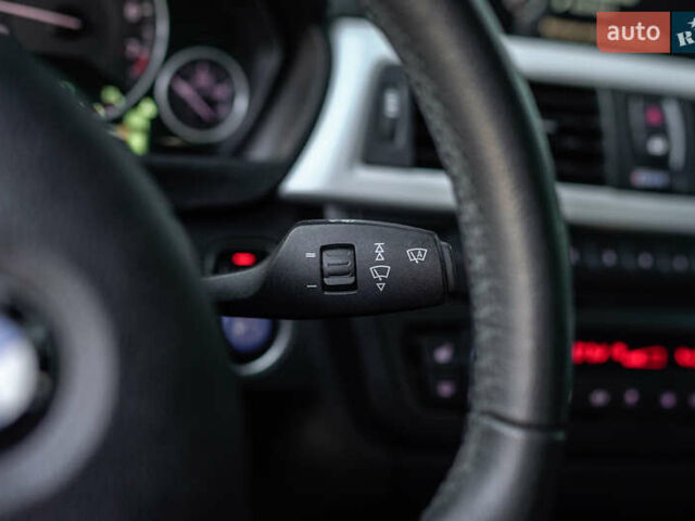 Білий БМВ 3 Серія ГТ, об'ємом двигуна 2 л та пробігом 172 тис. км за 17200 $, фото 18 на Automoto.ua