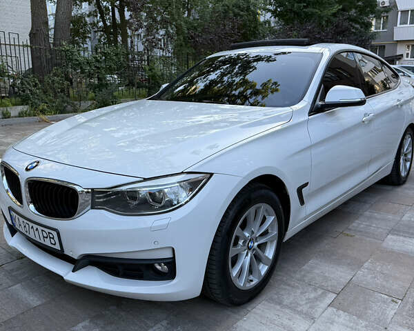 Белый БМВ 3 Серия ГТ, объемом двигателя 2 л и пробегом 210 тыс. км за 17000 $, фото 3 на Automoto.ua