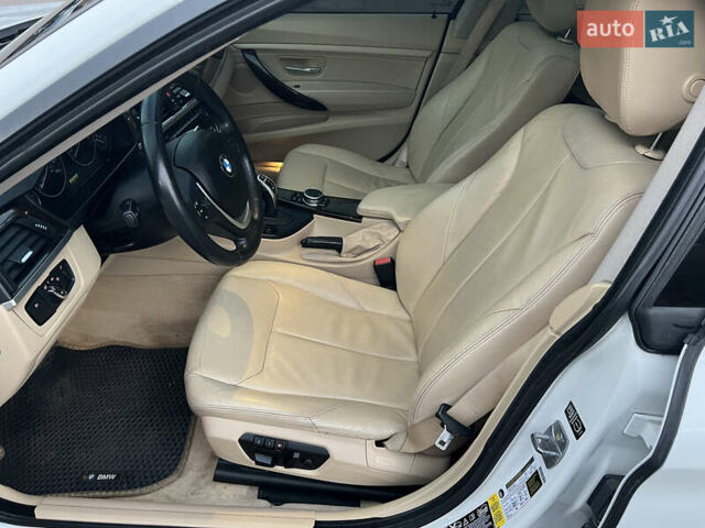 Белый БМВ 3 Серия ГТ, объемом двигателя 2 л и пробегом 320 тыс. км за 11800 $, фото 28 на Automoto.ua