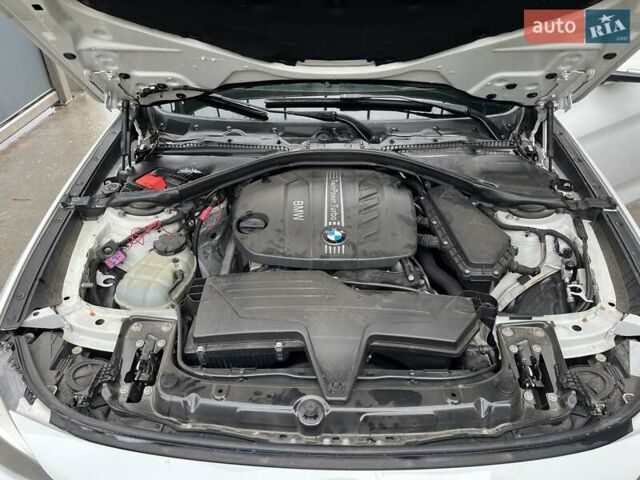 Белый БМВ 3 Серия ГТ, объемом двигателя 2 л и пробегом 181 тыс. км за 13000 $, фото 20 на Automoto.ua
