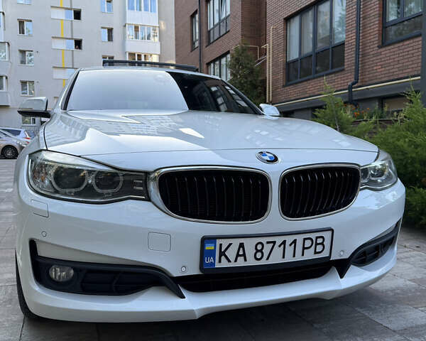Белый БМВ 3 Серия ГТ, объемом двигателя 2 л и пробегом 210 тыс. км за 17000 $, фото 1 на Automoto.ua