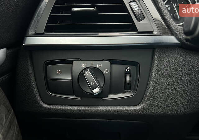 Білий БМВ 3 Серія ГТ, об'ємом двигуна 2 л та пробігом 160 тис. км за 13700 $, фото 12 на Automoto.ua