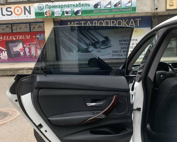 Білий БМВ 3 Серія ГТ, об'ємом двигуна 2 л та пробігом 165 тис. км за 19500 $, фото 32 на Automoto.ua