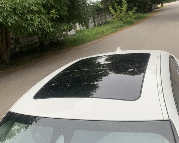 Білий БМВ 3 Серія ГТ, об'ємом двигуна 2 л та пробігом 165 тис. км за 19500 $, фото 13 на Automoto.ua