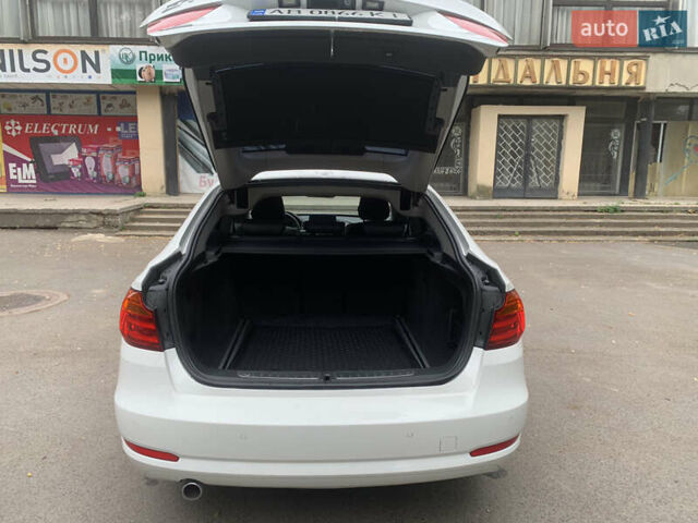 Білий БМВ 3 Серія ГТ, об'ємом двигуна 2 л та пробігом 165 тис. км за 19500 $, фото 23 на Automoto.ua