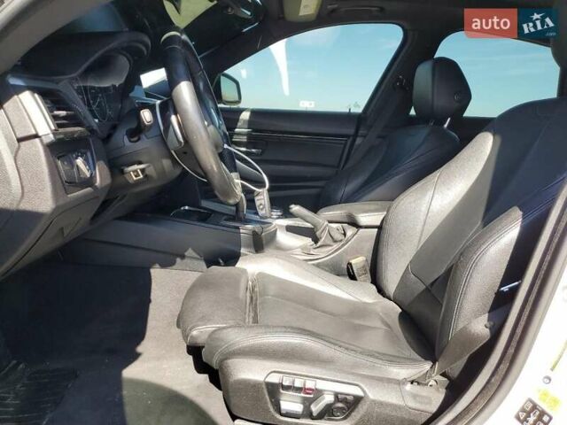 Білий БМВ 3 Серія ГТ, об'ємом двигуна 2 л та пробігом 87 тис. км за 3100 $, фото 6 на Automoto.ua