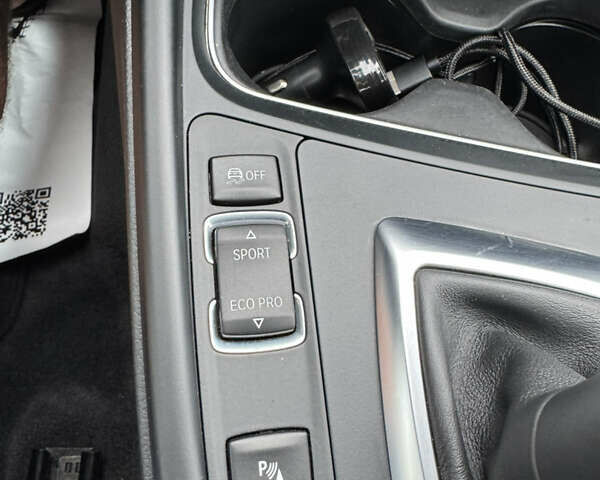 Білий БМВ 3 Серія ГТ, об'ємом двигуна 2 л та пробігом 112 тис. км за 17300 $, фото 50 на Automoto.ua