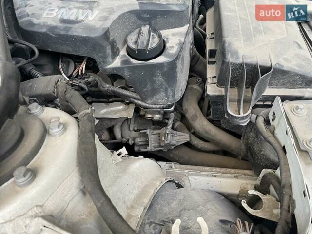 БМВ 3 Серия ГТ 2015 в Львове на Automoto.ua Белый БМВ 3 Серия ГТ, объемом двигателя 2 л и пробегом 179 тыс. км за 17000 $, фото 31 на Automoto.ua