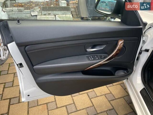 БМВ 3 Серия ГТ 2015 в Львове на Automoto.ua Белый БМВ 3 Серия ГТ, объемом двигателя 2 л и пробегом 179 тыс. км за 17000 $, фото 20 на Automoto.ua