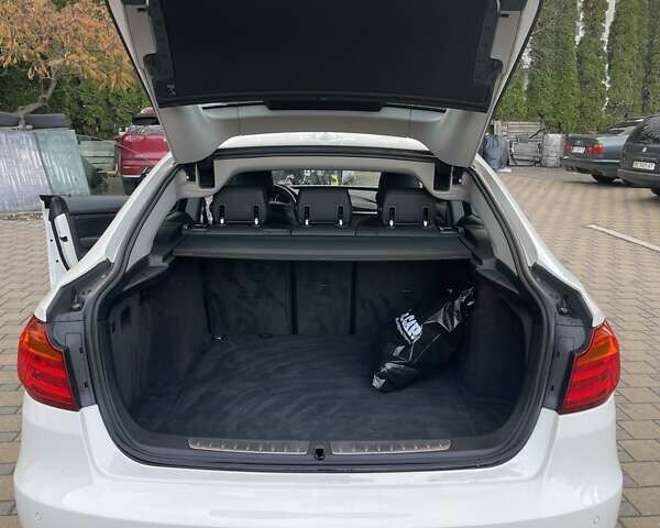 БМВ 3 Серия ГТ 2015 в Львове на Automoto.ua Белый БМВ 3 Серия ГТ, объемом двигателя 2 л и пробегом 179 тыс. км за 17000 $, фото 8 на Automoto.ua