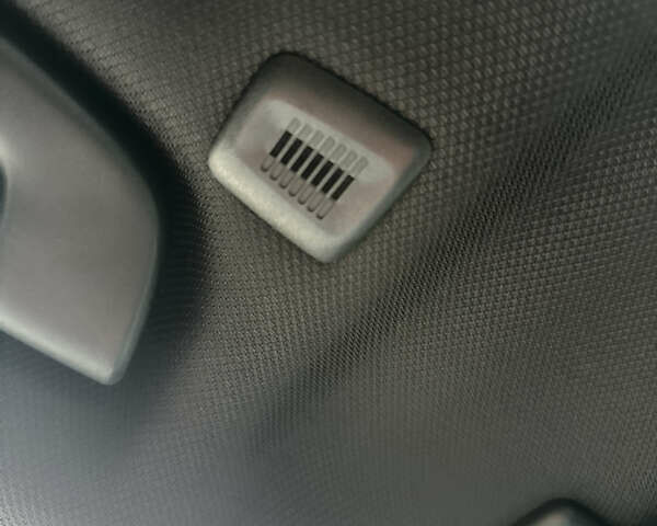 Білий БМВ 3 Серія ГТ, об'ємом двигуна 2 л та пробігом 141 тис. км за 15900 $, фото 32 на Automoto.ua