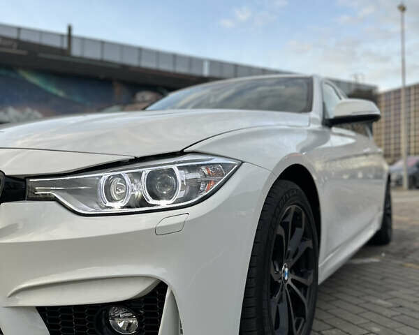 Білий БМВ 3 Серія ГТ, об'ємом двигуна 2 л та пробігом 141 тис. км за 15900 $, фото 6 на Automoto.ua