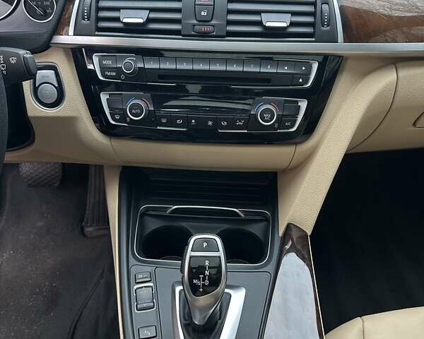 Білий БМВ 3 Серія ГТ, об'ємом двигуна 2 л та пробігом 72 тис. км за 23800 $, фото 12 на Automoto.ua