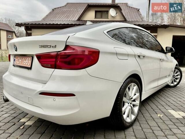 Білий БМВ 3 Серія ГТ, об'ємом двигуна 2 л та пробігом 160 тис. км за 17999 $, фото 10 на Automoto.ua