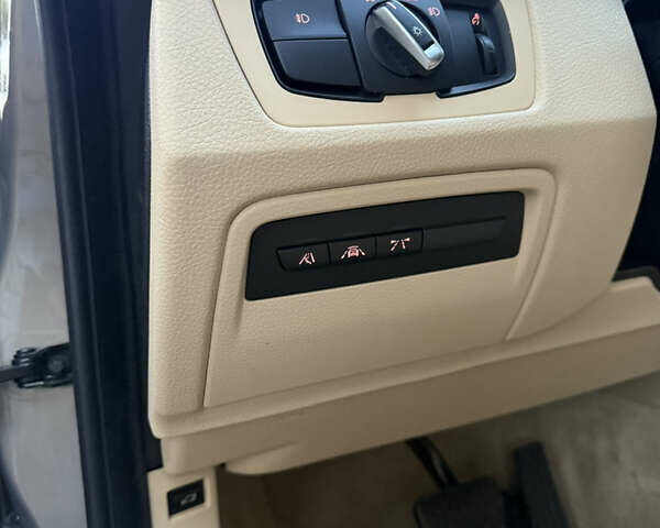 БМВ 3 Серія ГТ 2016 у Чернівцях на Automoto.ua Бежевий БМВ 3 Серія ГТ, об'ємом двигуна 2 л та пробігом 121 тис. км за 16800 $, фото 13 на Automoto.ua