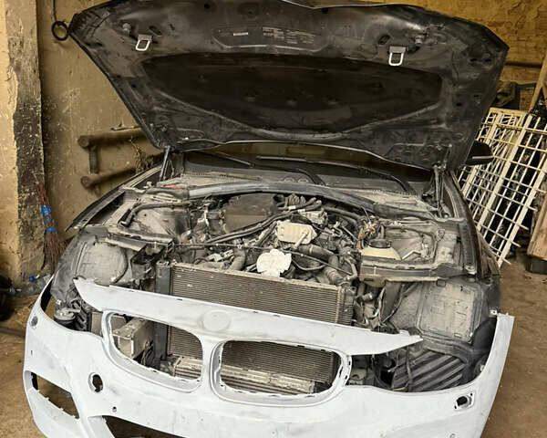 Черный БМВ 3 Серия ГТ, объемом двигателя 2 л и пробегом 170 тыс. км за 8500 $, фото 16 на Automoto.ua