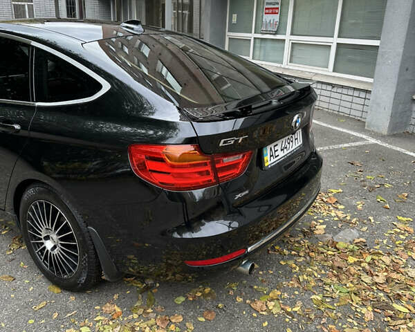 Чорний БМВ 3 Серія ГТ, об'ємом двигуна 2 л та пробігом 218 тис. км за 13750 $, фото 2 на Automoto.ua