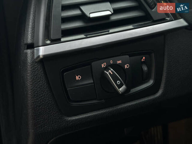 Чорний БМВ 3 Серія ГТ, об'ємом двигуна 2 л та пробігом 124 тис. км за 12999 $, фото 19 на Automoto.ua
