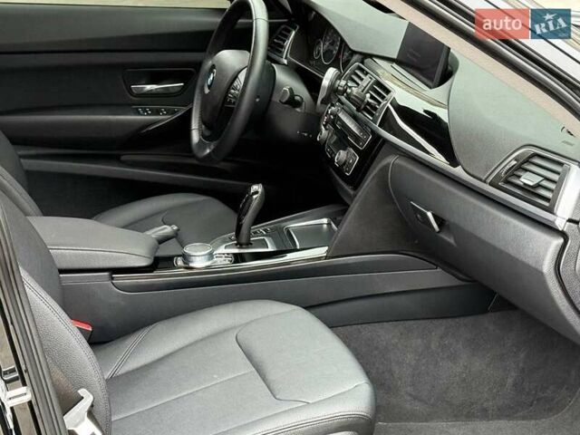 Черный БМВ 3 Серия ГТ, объемом двигателя 2 л и пробегом 142 тыс. км за 22990 $, фото 22 на Automoto.ua