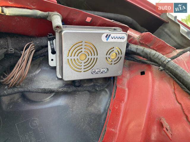 Красный БМВ 3 Серия ГТ, объемом двигателя 2 л и пробегом 160 тыс. км за 12500 $, фото 14 на Automoto.ua