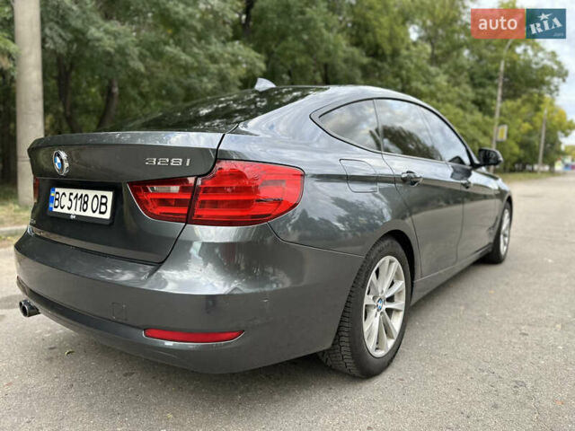 Сірий БМВ 3 Серія ГТ, об'ємом двигуна 2 л та пробігом 204 тис. км за 12000 $, фото 11 на Automoto.ua