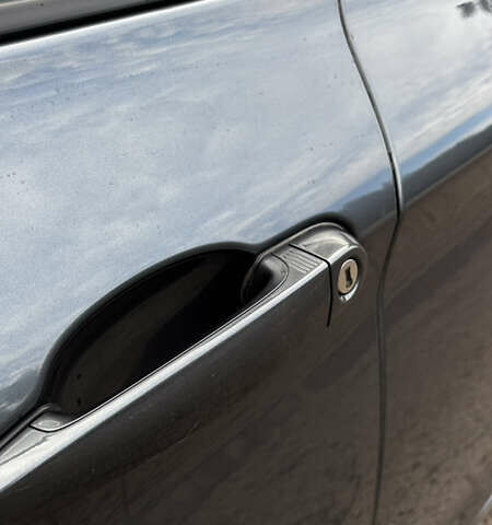 Серый БМВ 3 Серия ГТ, объемом двигателя 2 л и пробегом 223 тыс. км за 11550 $, фото 9 на Automoto.ua