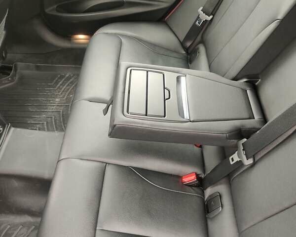 Серый БМВ 3 Серия ГТ, объемом двигателя 2 л и пробегом 180 тыс. км за 18000 $, фото 15 на Automoto.ua