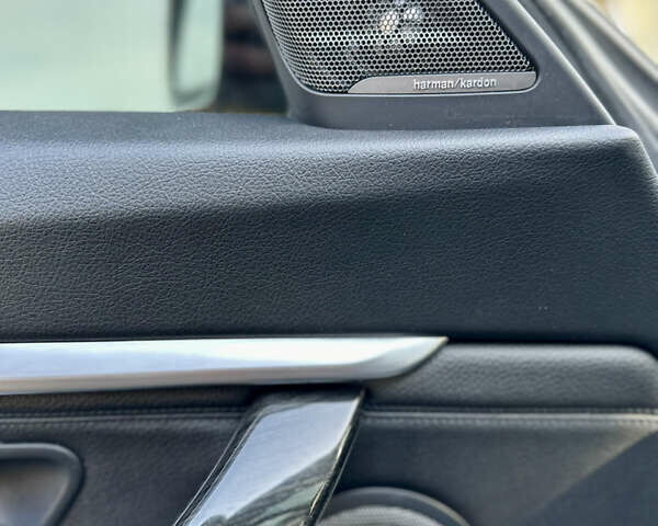 Серый БМВ 3 Серия ГТ, объемом двигателя 2.98 л и пробегом 168 тыс. км за 14000 $, фото 30 на Automoto.ua