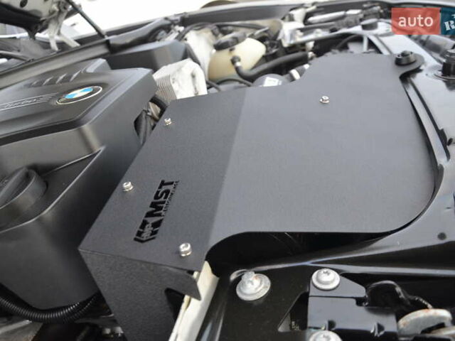 Сірий БМВ 3 Серія ГТ, об'ємом двигуна 2 л та пробігом 180 тис. км за 13888 $, фото 64 на Automoto.ua