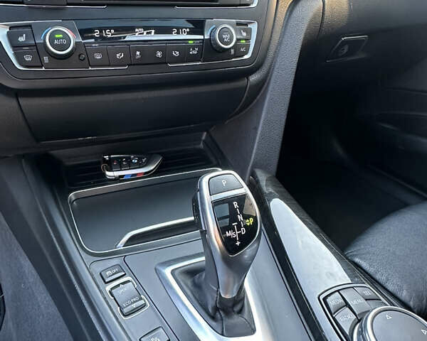 Серый БМВ 3 Серия ГТ, объемом двигателя 2.98 л и пробегом 168 тыс. км за 14000 $, фото 26 на Automoto.ua