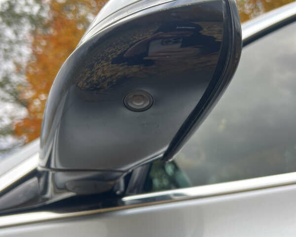 Серый БМВ 3 Серия ГТ, объемом двигателя 2 л и пробегом 252 тыс. км за 13999 $, фото 13 на Automoto.ua