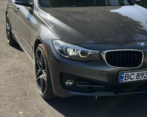 Серый БМВ 3 Серия ГТ, объемом двигателя 2 л и пробегом 95 тыс. км за 18000 $, фото 5 на Automoto.ua
