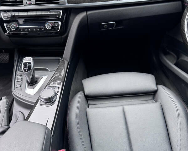 Сірий БМВ 3 Серія ГТ, об'ємом двигуна 2 л та пробігом 140 тис. км за 21300 $, фото 23 на Automoto.ua