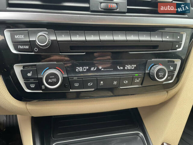 Серый БМВ 3 Серия ГТ, объемом двигателя 3 л и пробегом 131 тыс. км за 27000 $, фото 12 на Automoto.ua