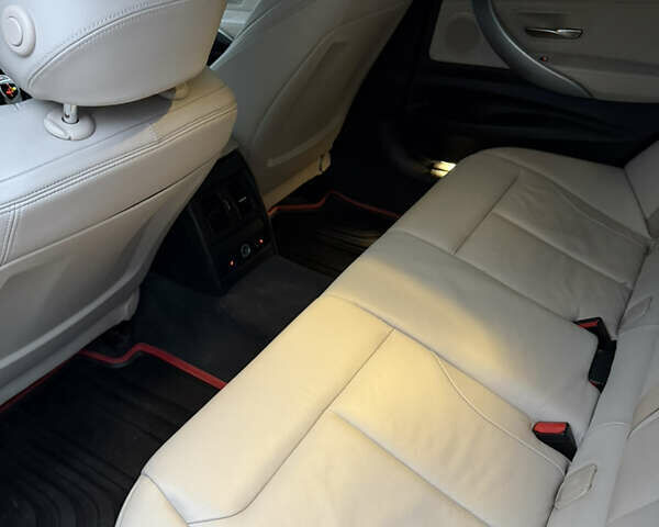 Синий БМВ 3 Серия ГТ, объемом двигателя 2 л и пробегом 202 тыс. км за 14300 $, фото 23 на Automoto.ua