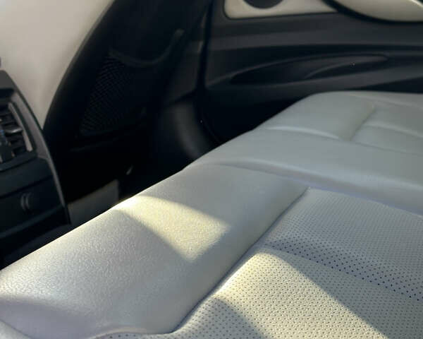 Синій БМВ 3 Серія ГТ, об'ємом двигуна 2 л та пробігом 350 тис. км за 14500 $, фото 12 на Automoto.ua