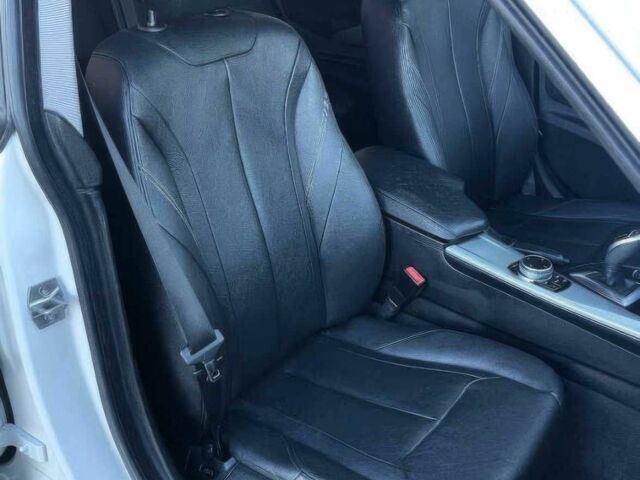 Белый БМВ 3 Серия, объемом двигателя 2 л и пробегом 79 тыс. км за 6500 $, фото 6 на Automoto.ua