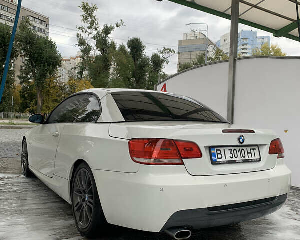 Белый БМВ 3 Серия, объемом двигателя 2 л и пробегом 139 тыс. км за 8500 $, фото 1 на Automoto.ua